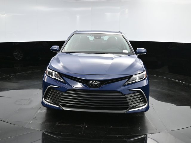 Vehicle image 5 of 41