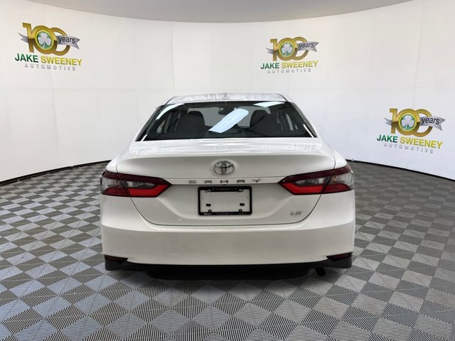 Vehicle image 6 of 28