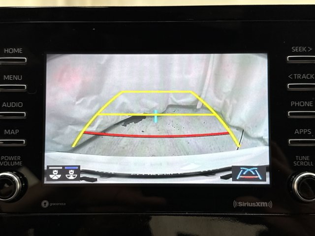 Vehicle image 22 of 28