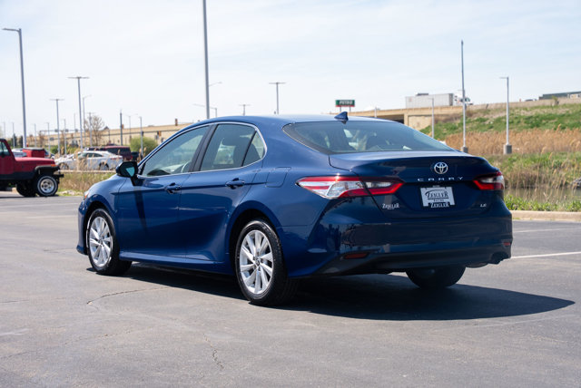 Vehicle image 7 of 35