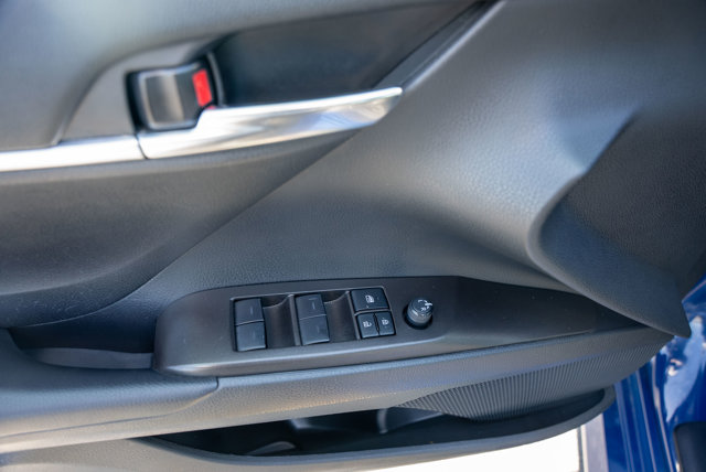 Vehicle image 16 of 35