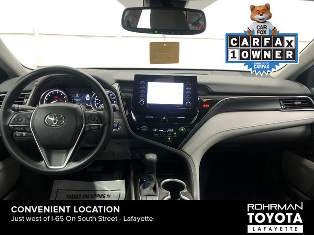 Vehicle image 23 of 30