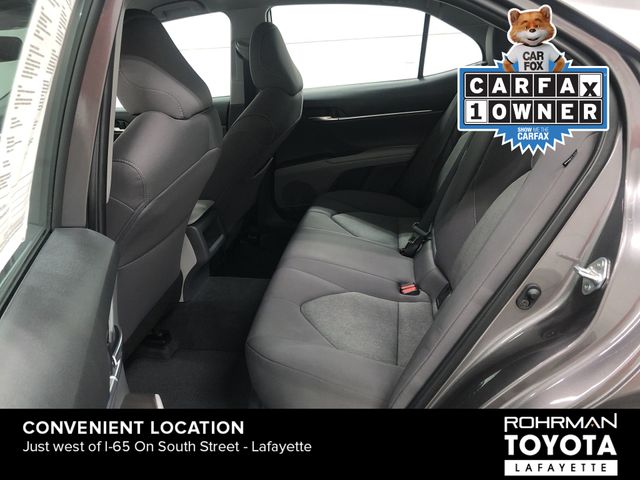Vehicle image 28 of 30