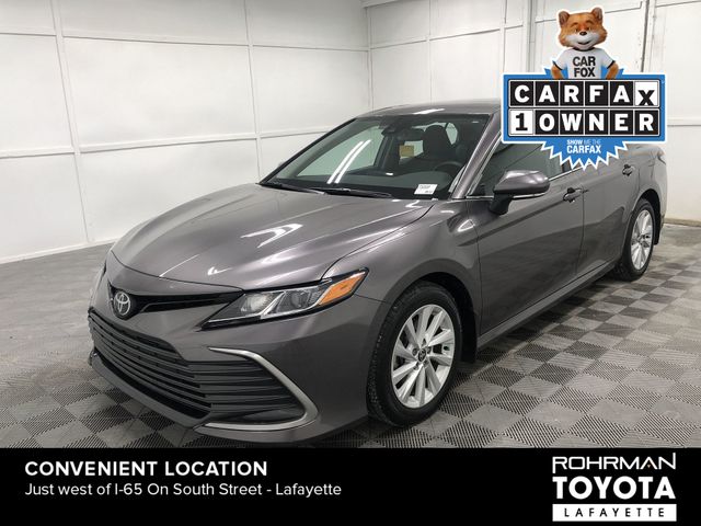 Vehicle image 2 of 30