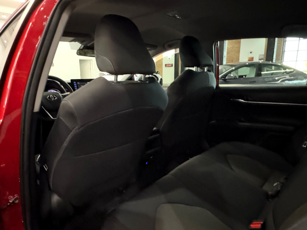 Vehicle image 36 of 50