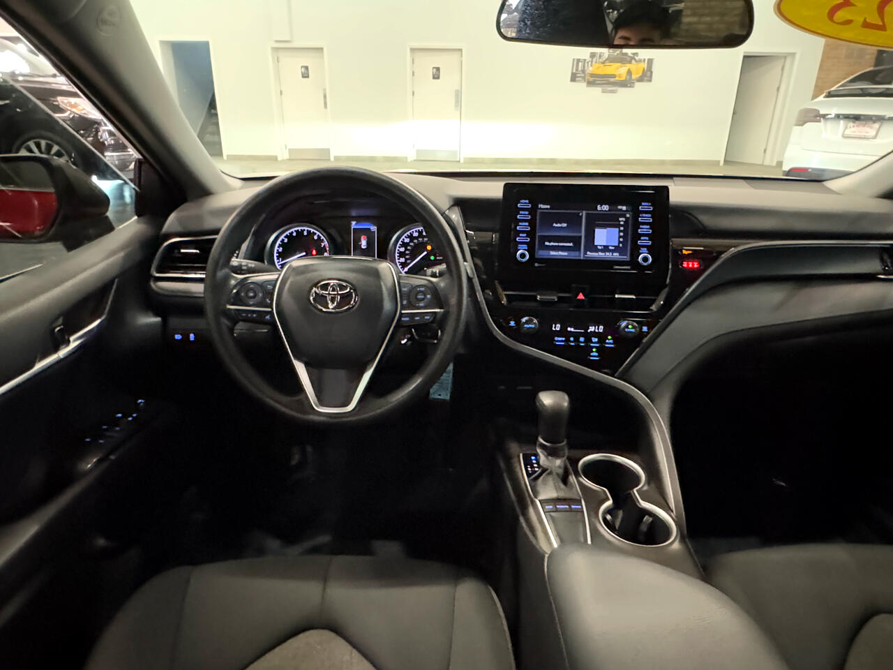 Vehicle image 39 of 50