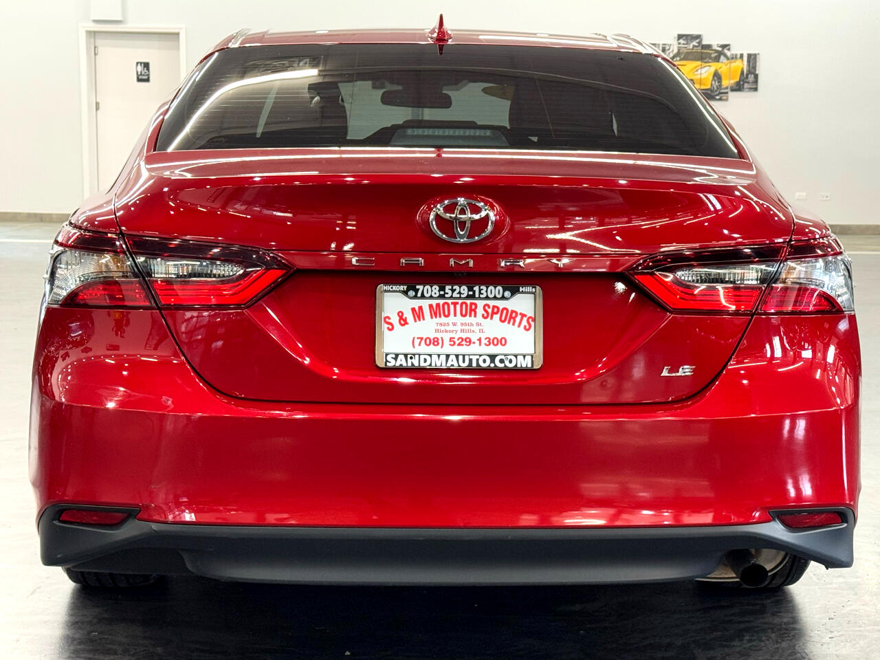 Vehicle image 17 of 50