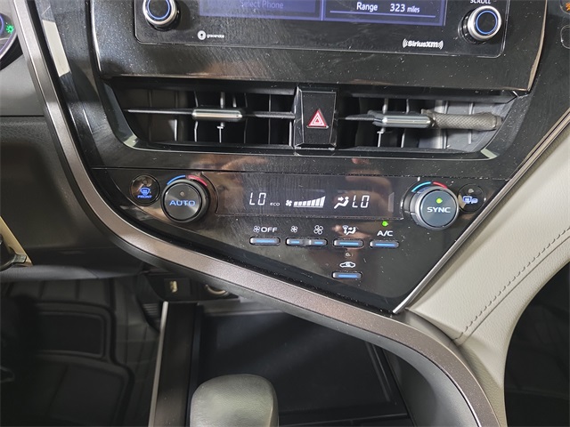 Vehicle image 19 of 37