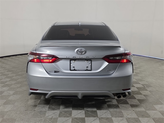 Vehicle image 7 of 37