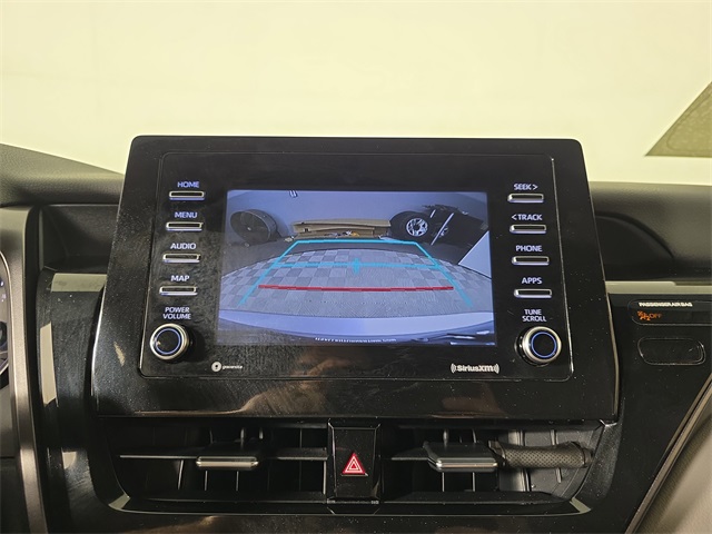 Vehicle image 18 of 37