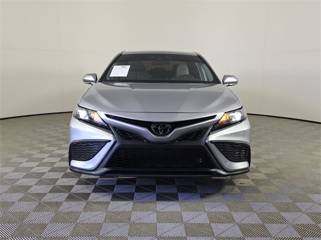 Vehicle image 2 of 37