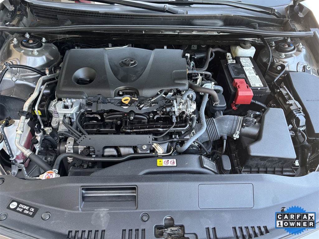 Vehicle image 25 of 26