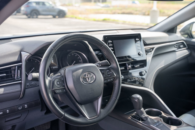 Vehicle image 18 of 36