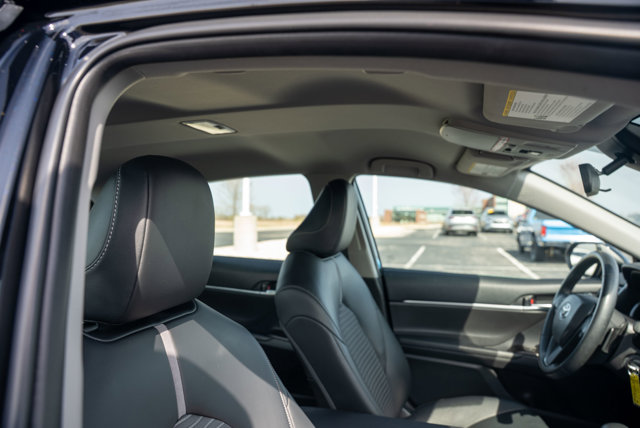 Vehicle image 12 of 36