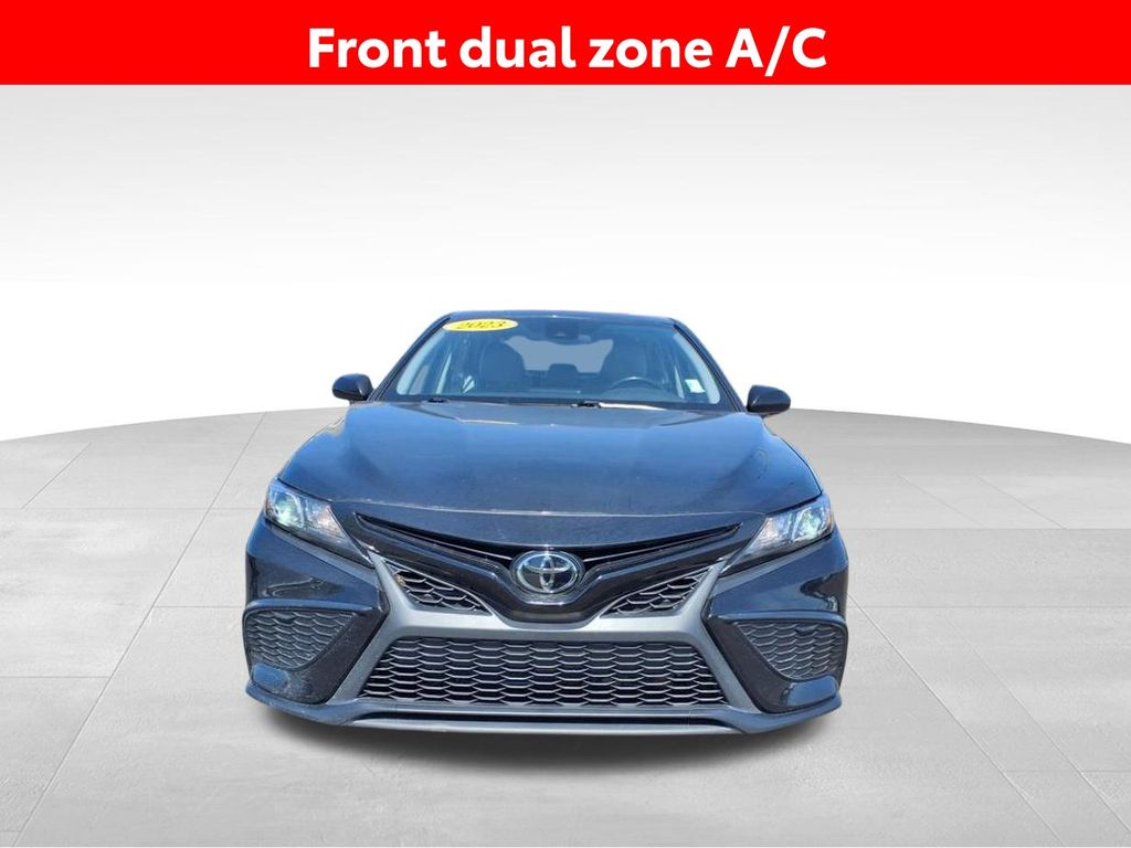 Vehicle image 2 of 28