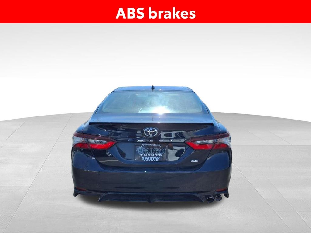 Vehicle image 5 of 28