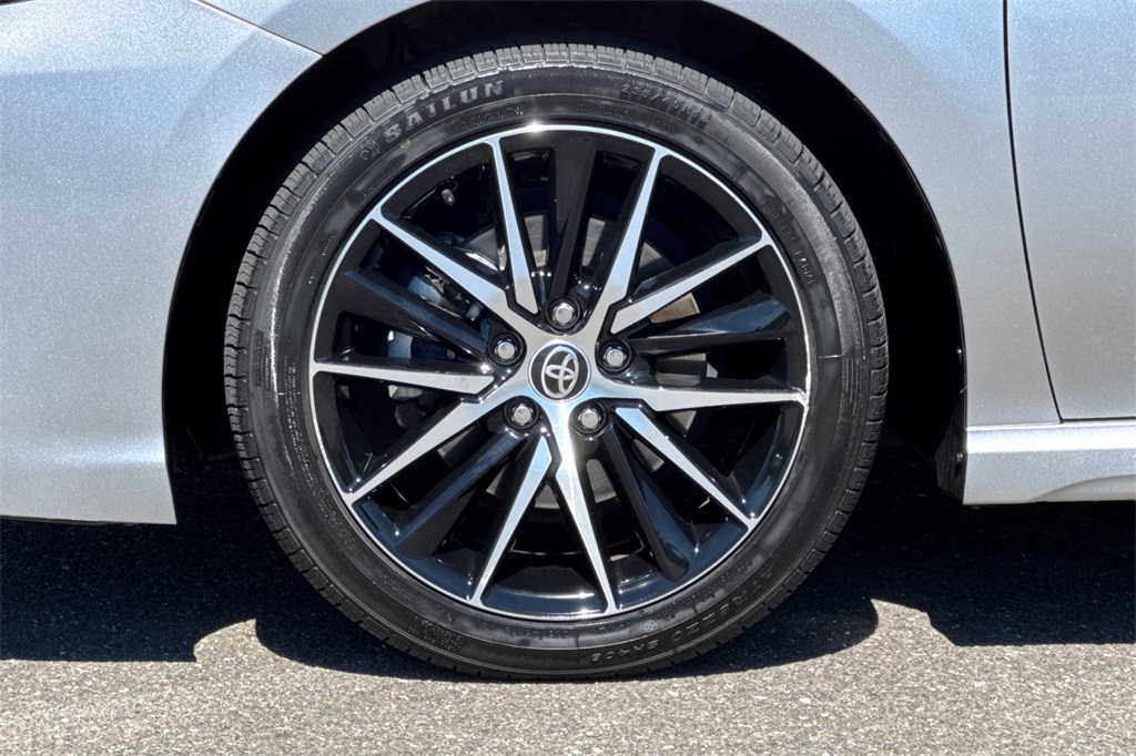 2023 Toyota Camry SE Image 11 of 47