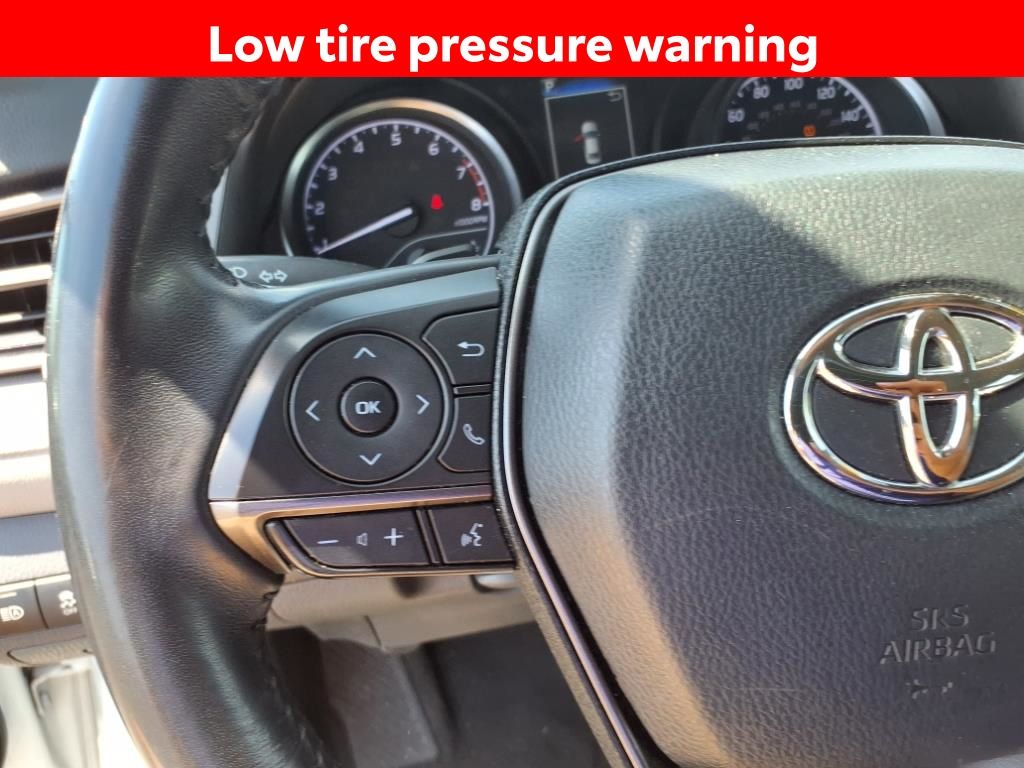 Vehicle image 17 of 27