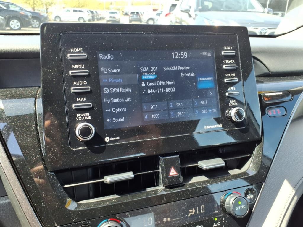 Vehicle image 25 of 27
