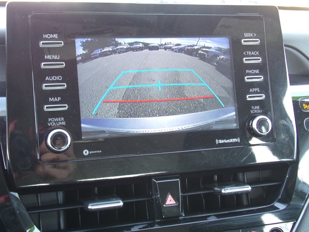 Vehicle image 31 of 41