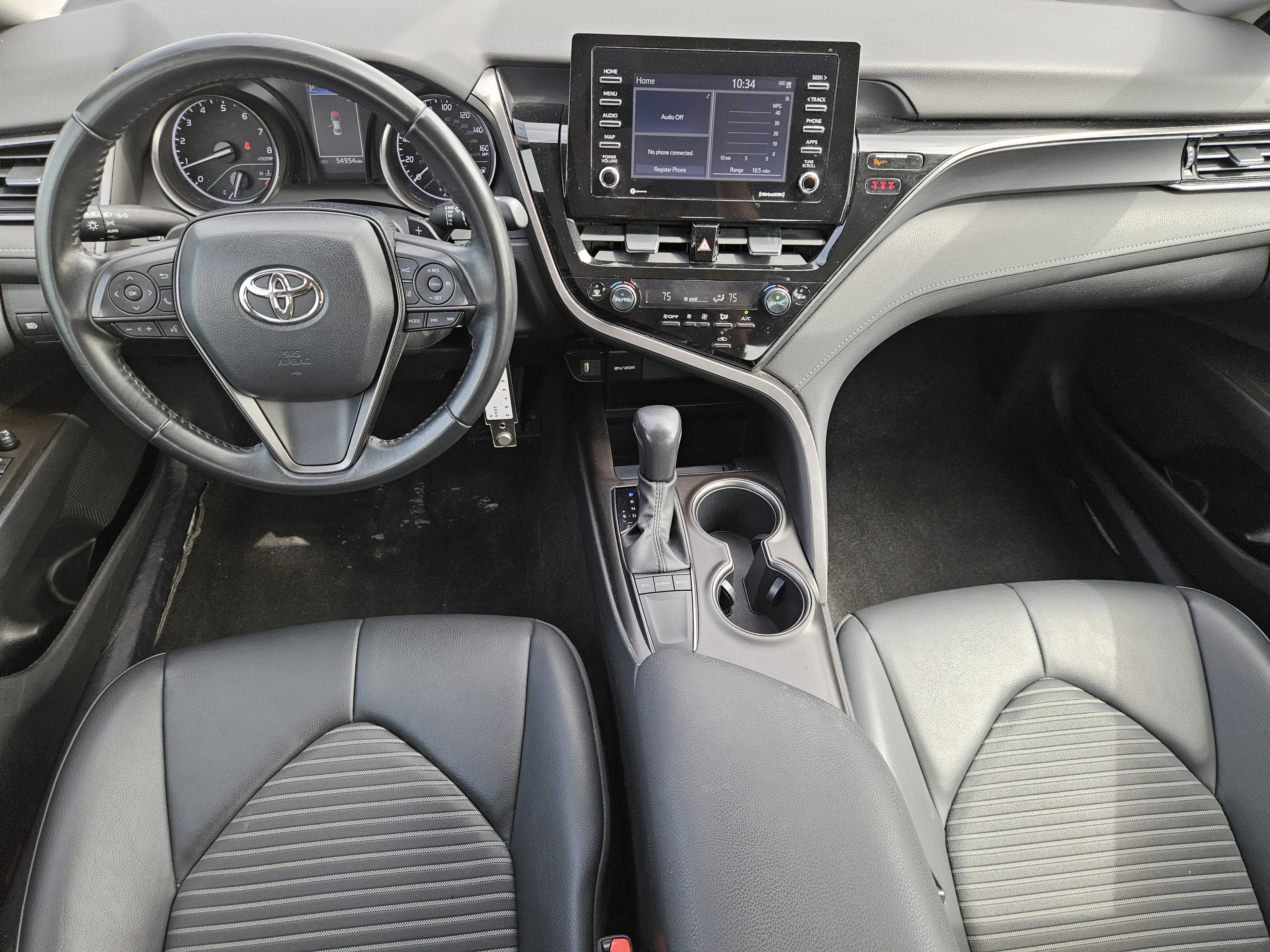Vehicle image 20 of 24