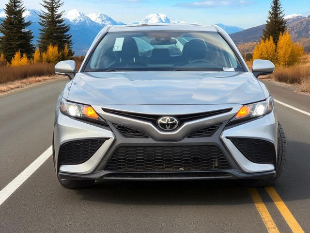 2023 Toyota Camry SE Image 2 of 37