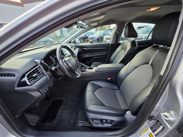 2023 Toyota Camry SE Image 18 of 37