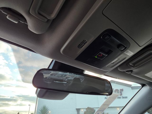 2023 Toyota Camry SE Image 36 of 37