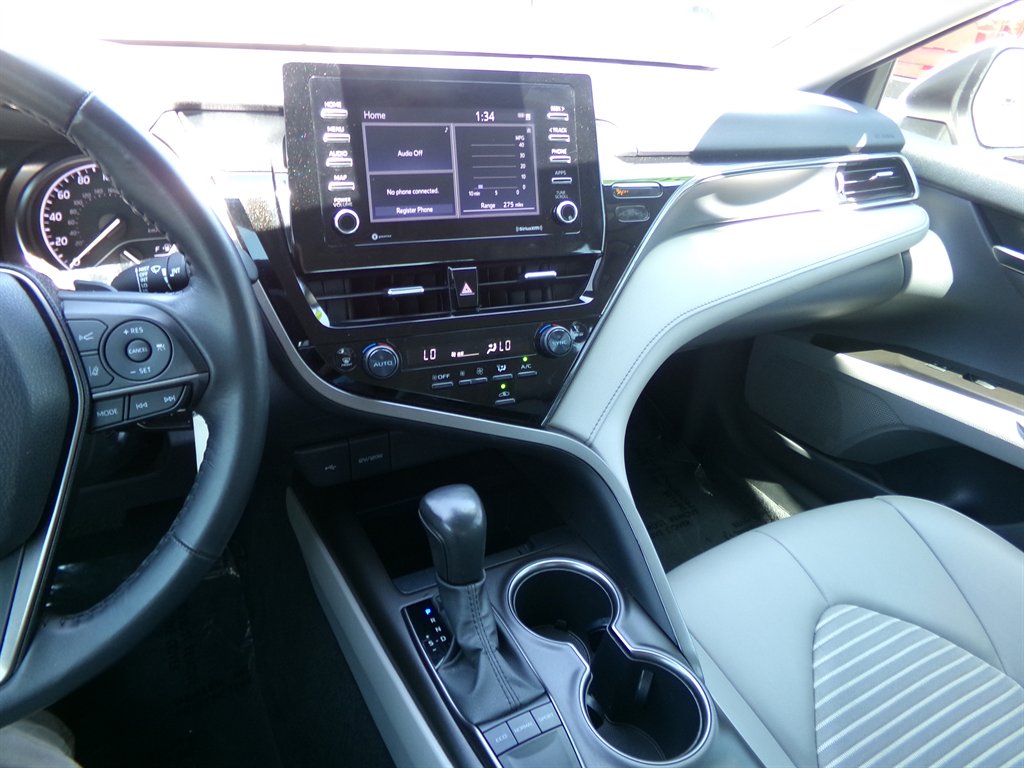 Vehicle image 26 of 39