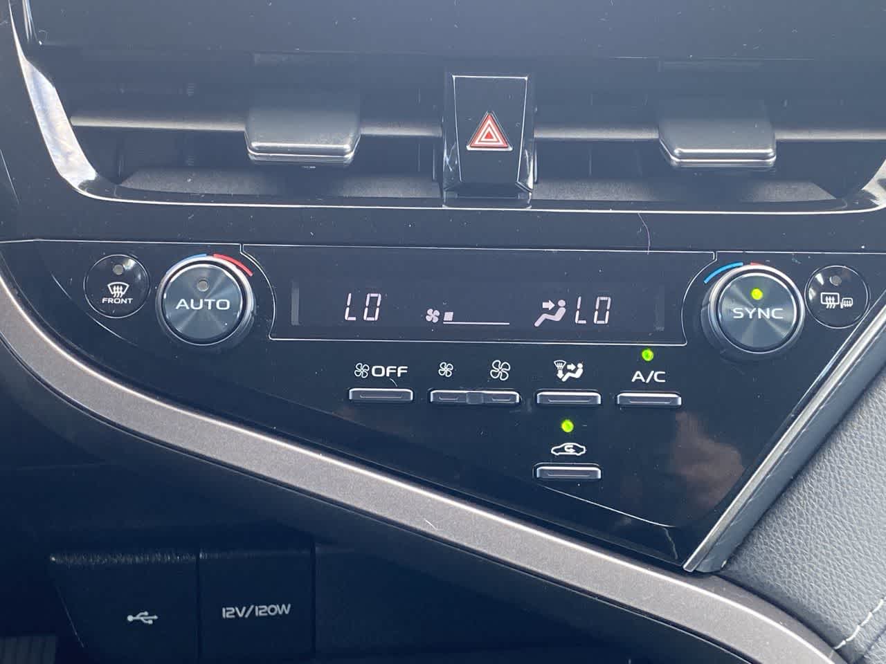 Vehicle image 18 of 24