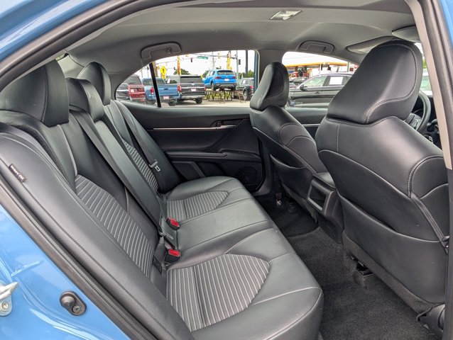 Vehicle image 12 of 26