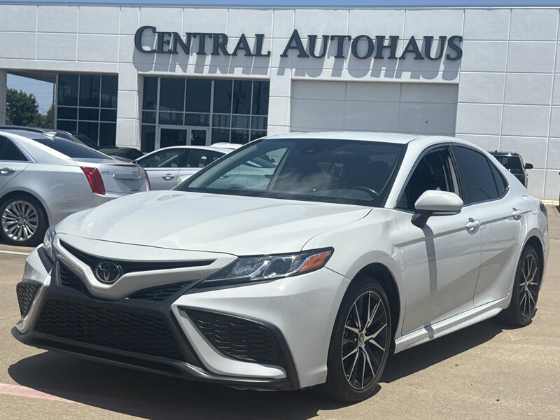 Vehicle image 1 of 28