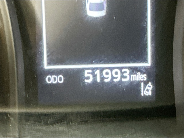 Vehicle image 15 of 28