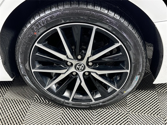 Vehicle image 28 of 28