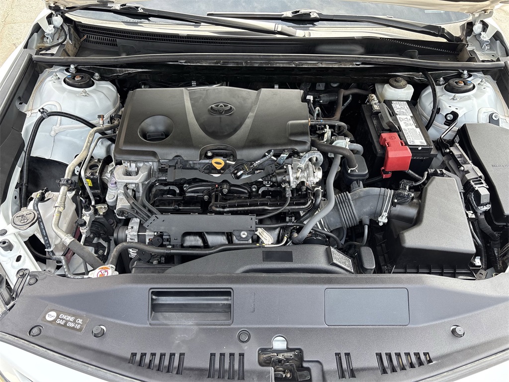 Vehicle image 24 of 25