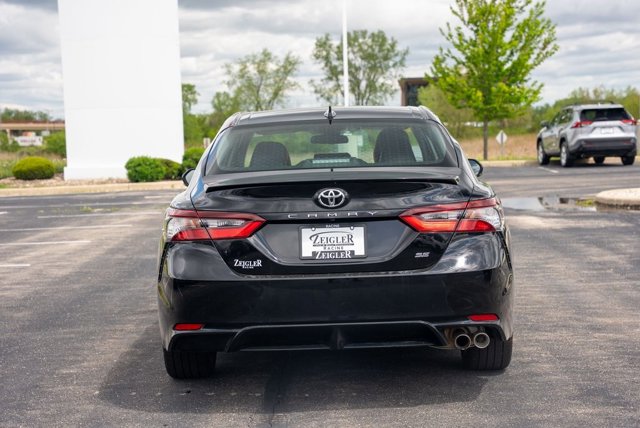 Vehicle image 5 of 35