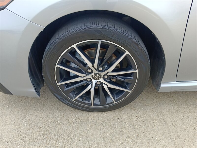 Vehicle image 30 of 31