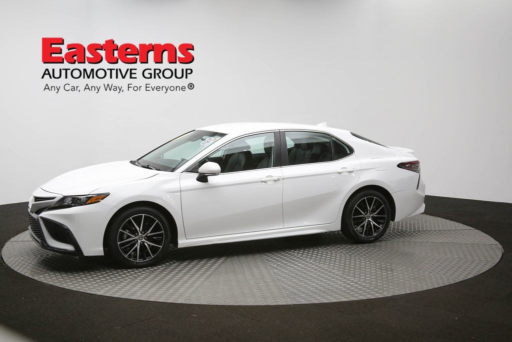 Vehicle image 1 of 61