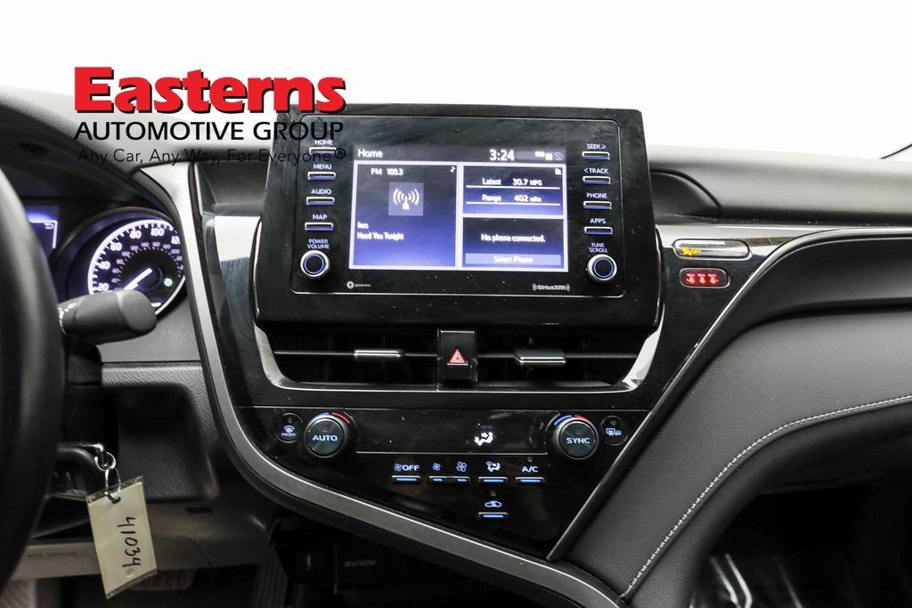 Vehicle image 42 of 61
