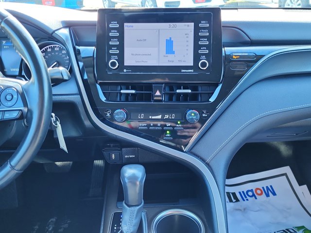Vehicle image 22 of 25