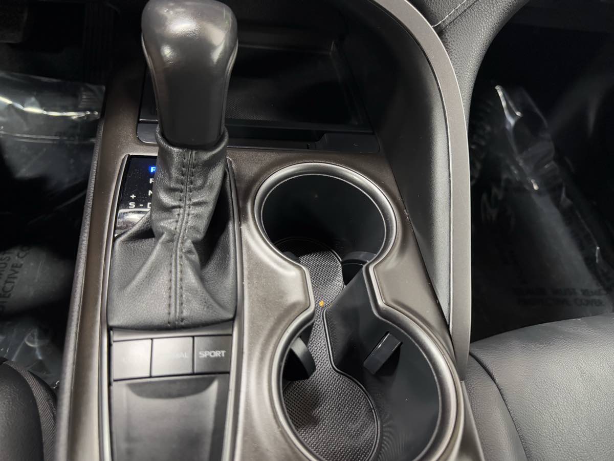 2023 Toyota Camry SE Image 41 of 52