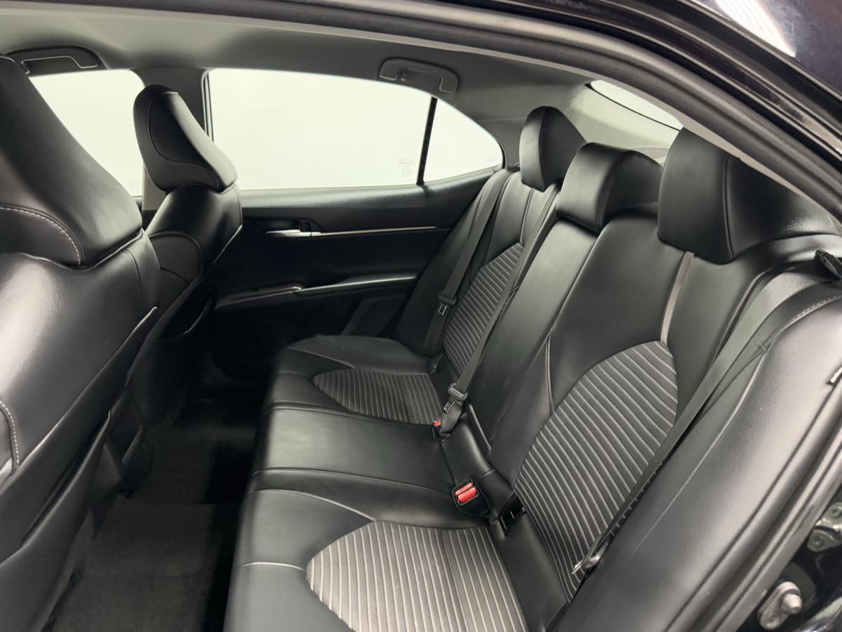 2023 Toyota Camry SE Image 28 of 52