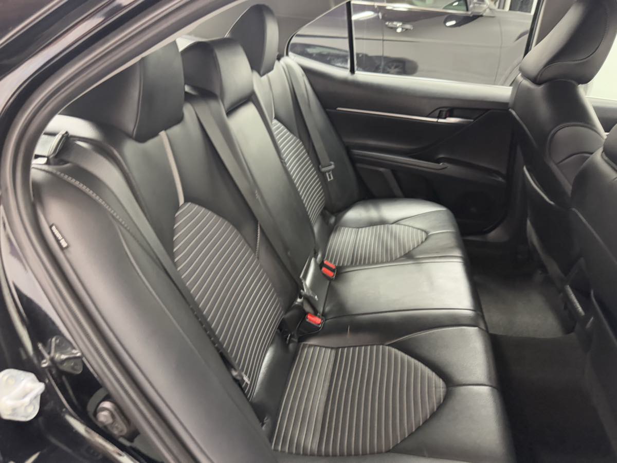 2023 Toyota Camry SE Image 24 of 52