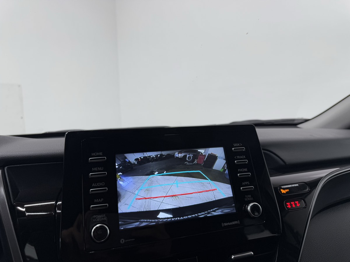 2023 Toyota Camry SE Image 38 of 52