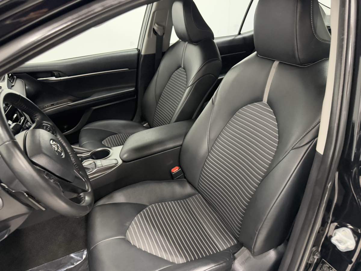 2023 Toyota Camry SE Image 26 of 52