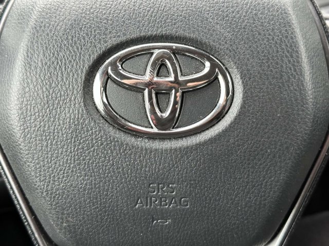 Vehicle image 23 of 37