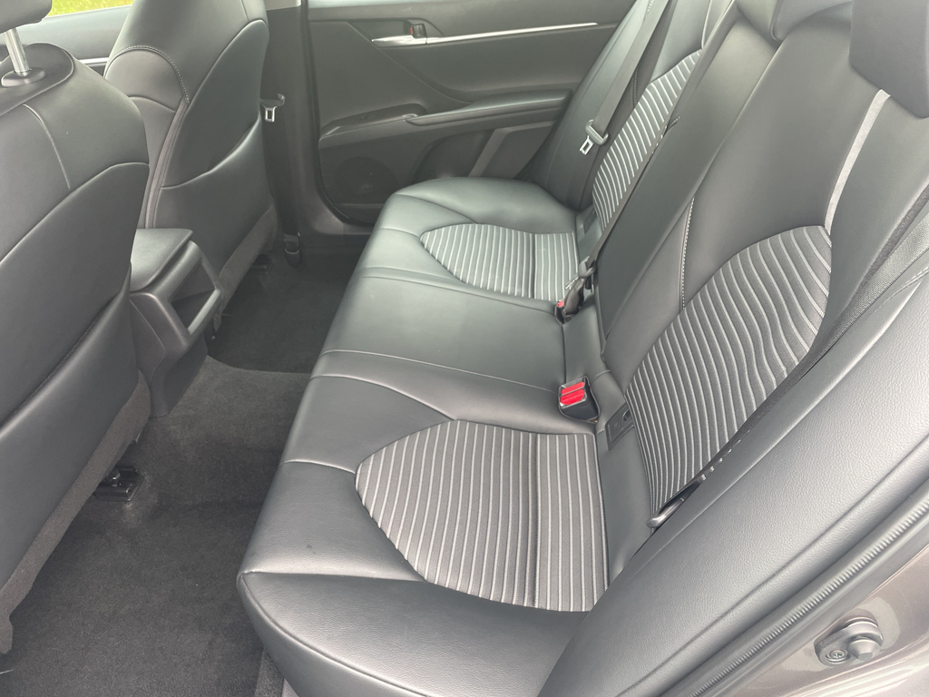 2023 Toyota Camry SE Image 14 of 25