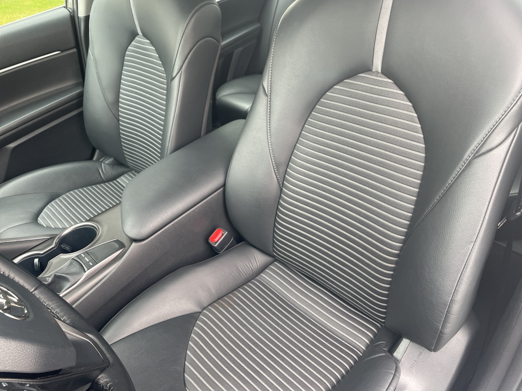 2023 Toyota Camry SE Image 13 of 25