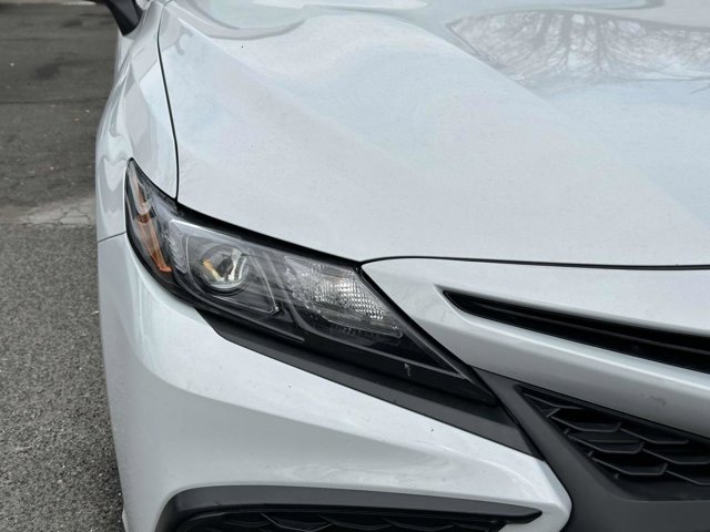 Vehicle image 9 of 37