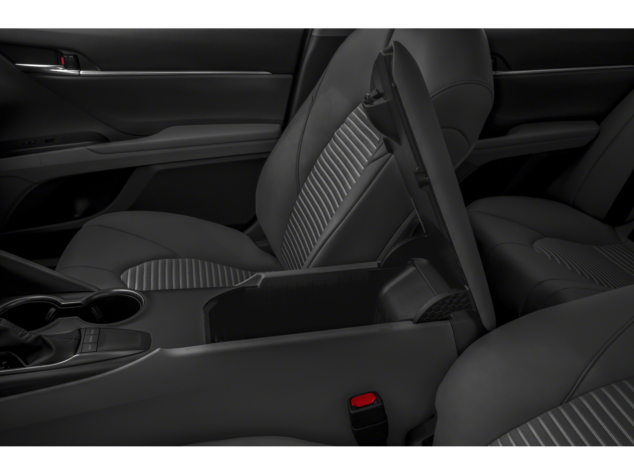 Vehicle image 34 of 42